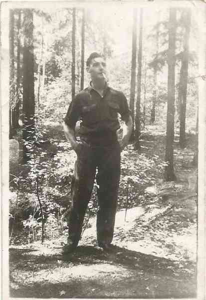 Images/grandad photos00100012.jpg